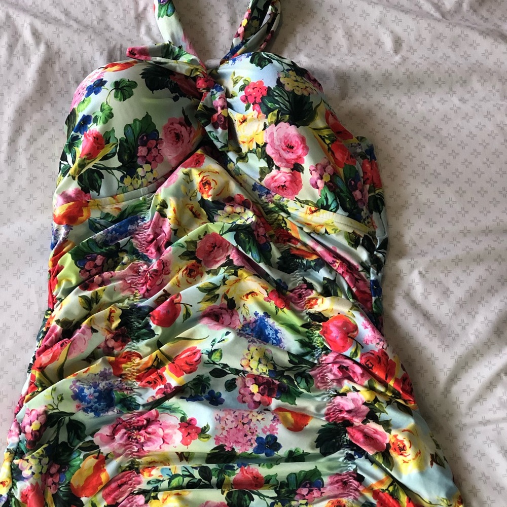 Seafolly Summer Garden halter tankini Size 8 US